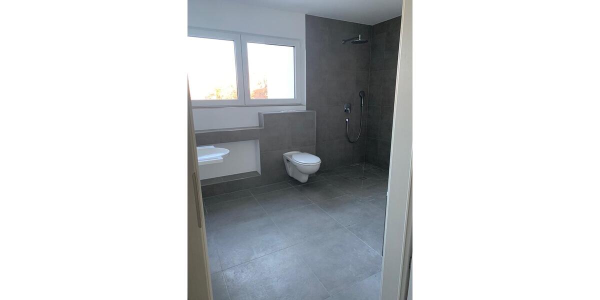 Etagenwohnung Neustadt an der Aisch - 3 Zimmer, 75 m&sup2;, 860&euro; | Angebot:24884523