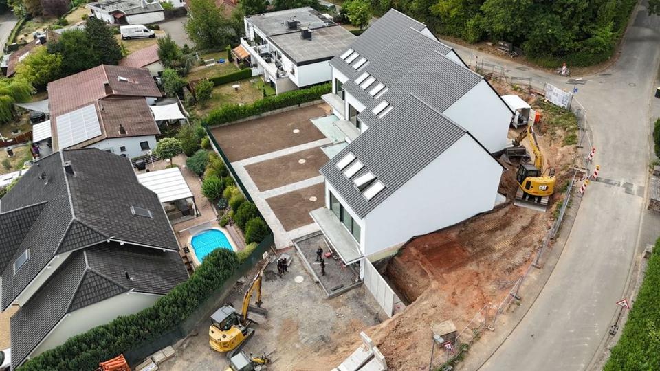 Etagenwohnung Neunkirchen Heinitz - 2 Zimmer, 75 m&sup2;, 990&euro; | Angebot:24101090