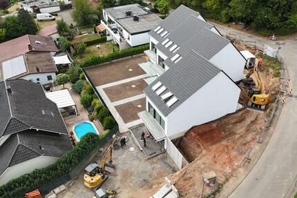 Wohnung Neunkirchen Heinitz - 2 Zimmer, 75 m&sup2;, 990&euro; | Angebot:24101090