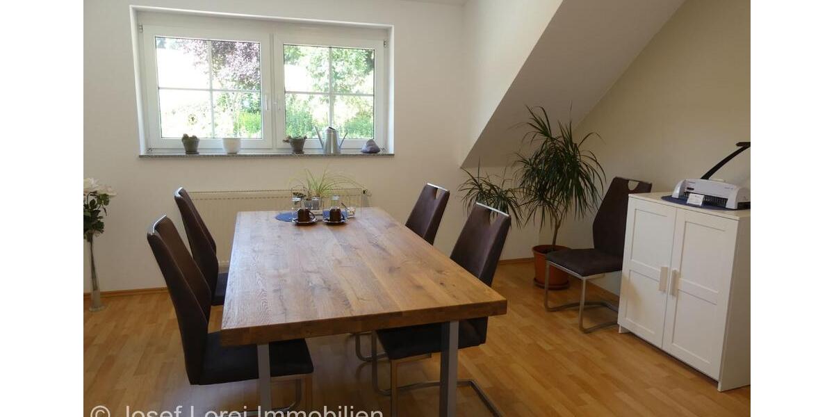 Dachgeschoßwohnung Hünfeld - 2 Zimmer, 65 m&sup2;, 485&euro; | Angebot:23299736