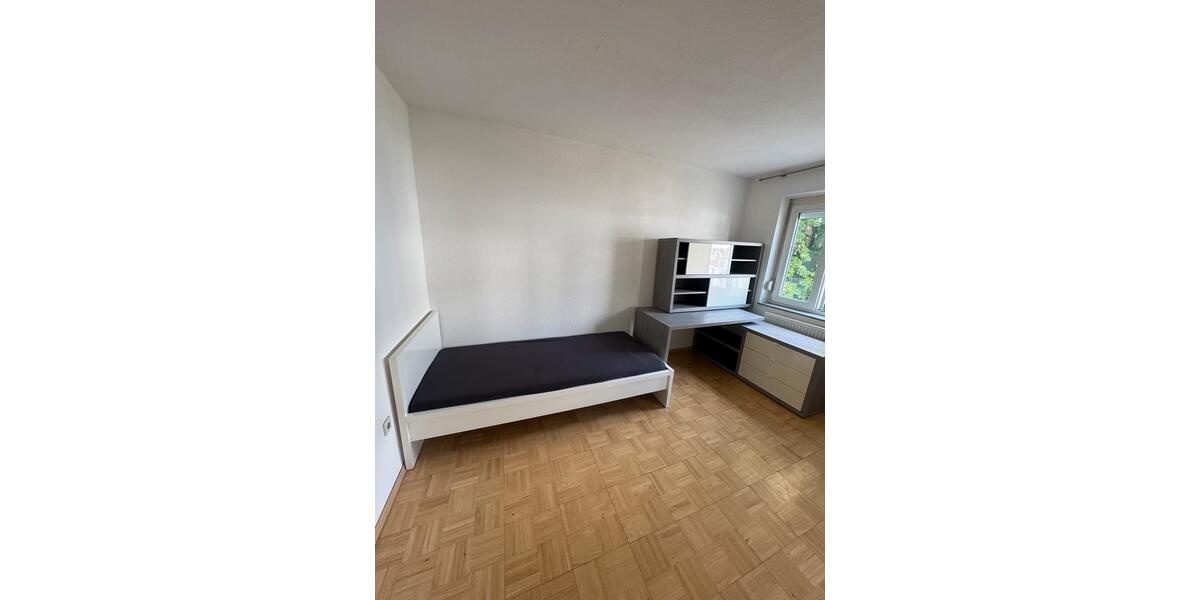 Wohnen auf Zeit Friedrichshafen - 3 Zimmer, 75 m&sup2;, 630&euro; | Angebot:26587088
