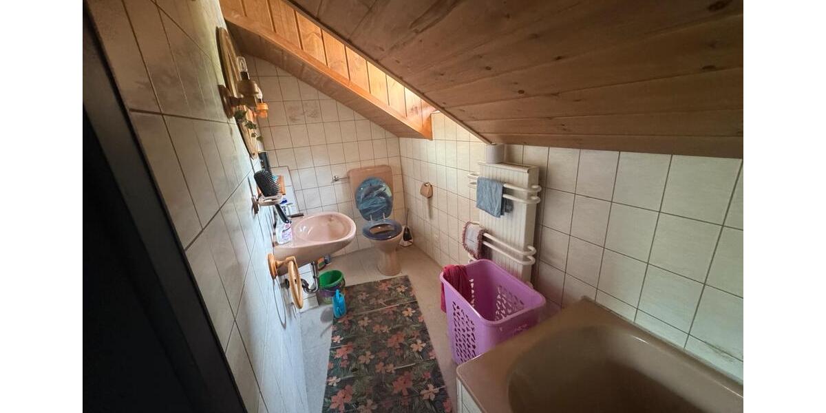 Dachgeschoßwohnung Kempten (Allgäu) Auf der Halde - 1 Zimmer, 15 m&sup2;, 450&euro; | Angebot:26375383
