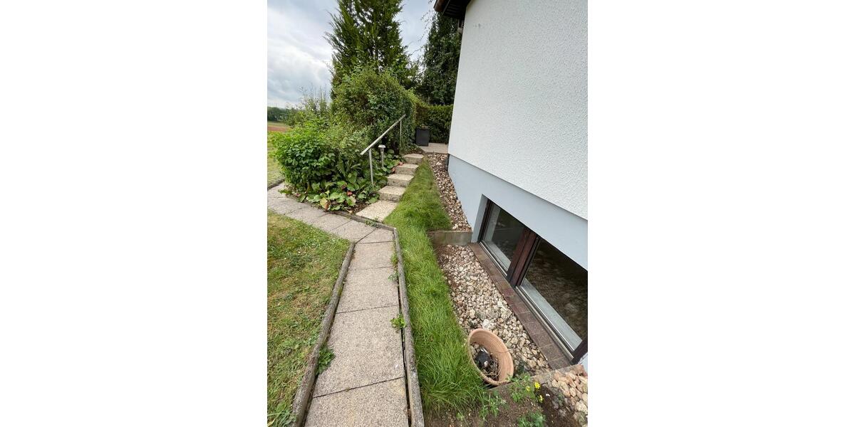 Einfamilienhaus Frankenberg (Eder) - 4 Zimmer, 107 m&sup2;, 950&euro; | Angebot:25656914