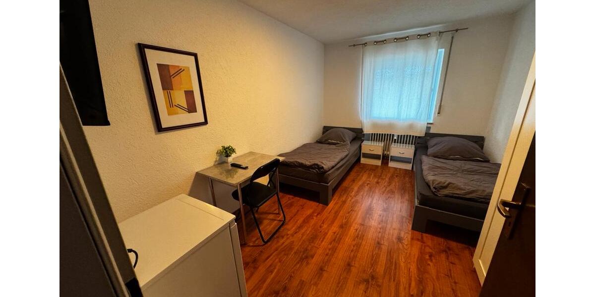 Wohnen auf Zeit Kötz - 7 Zimmer, 170 m&sup2;, 25&euro; | Angebot:23863565
