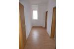 Etagenwohnung Schmölln - 2 Zimmer, 66 m&sup2;, 340&euro; | Angebot:26841463