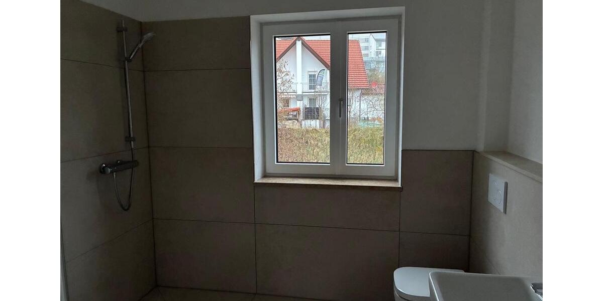 Maisonettenwohnung Kelheim - 4 Zimmer, 120 m&sup2;, 1.670&euro; | Angebot:25641017