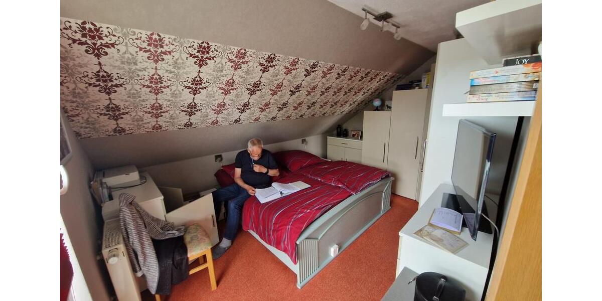 Dachgeschoßwohnung Bützow - 2 Zimmer, 52 m&sup2;, 500&euro; | Angebot:26284700