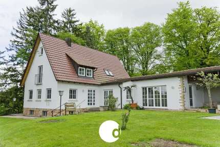 Haus zum Mieten in Esslingen am Neckar 2.930 € 172 m² 7 zimmer