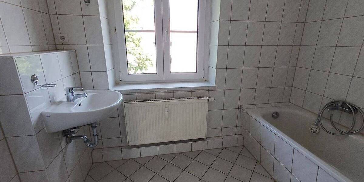 Etagenwohnung Merseburg Neumarkt (Vorstadt) - 3 Zimmer, 66 m&sup2;, 419&euro; | Angebot:26786959