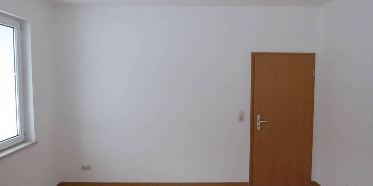 Etagenwohnung Saalfeld/Saale Saale - 3 Zimmer, 66 m&sup2;, 429&euro; | Angebot:25749443