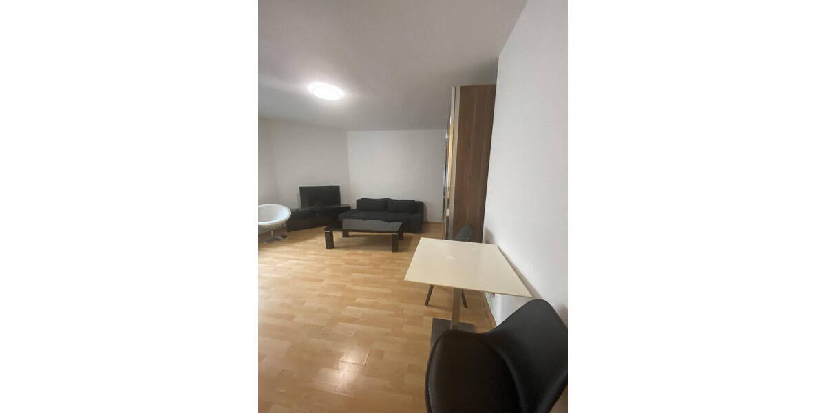 Etagenwohnung Köln Altstadt-Nord - 2 Zimmer, 50 m&sup2;, 1.350&euro; | Angebot:26740851