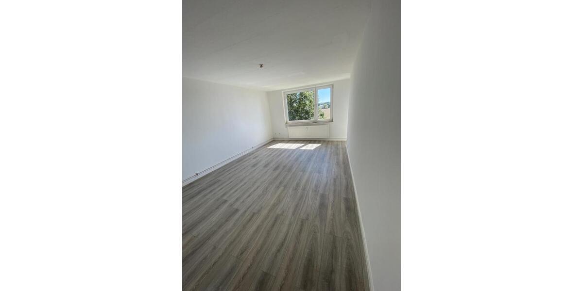 Gemütliche 2-Raumwohnung mit Balkon - In Renovierung 2 zimmer