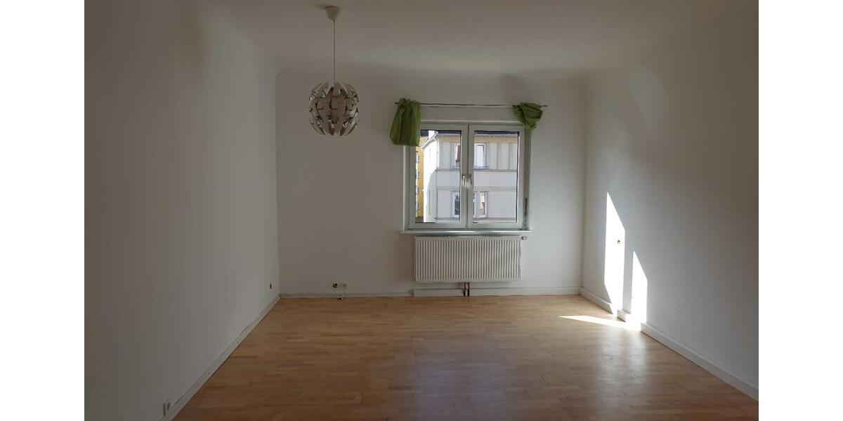 Etagenwohnung Stuttgart Stuttgart-West - 2 Zimmer, 72 m&sup2;, 1.100&euro; | Angebot:26589602