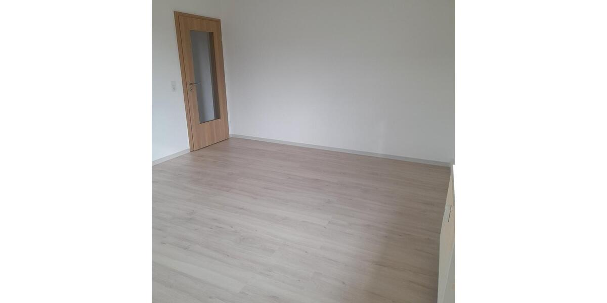 Etagenwohnung Bischofswerda - 2 Zimmer, 50 m&sup2;, 266&euro; | Angebot:26476090