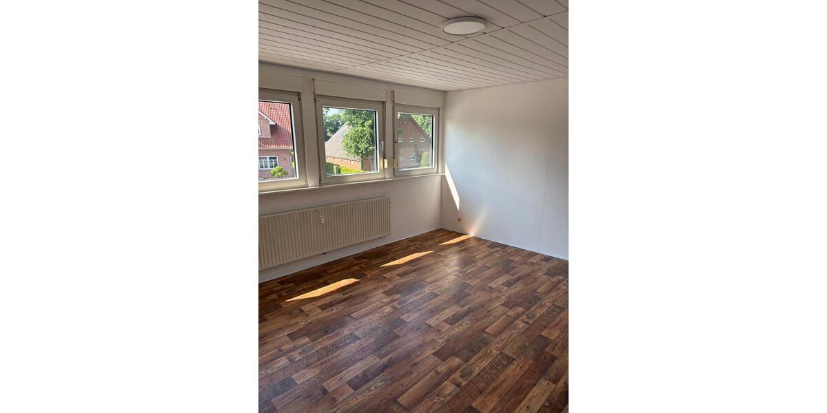 Etagenwohnung Friesoythe - 3 Zimmer, 100 m&sup2;, 500&euro; | Angebot:26645746