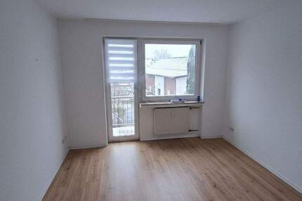 Wohnung Dortmund Brackel - 3 Zimmer, 77 m&sup2;, 770&euro; | Angebot:25140171