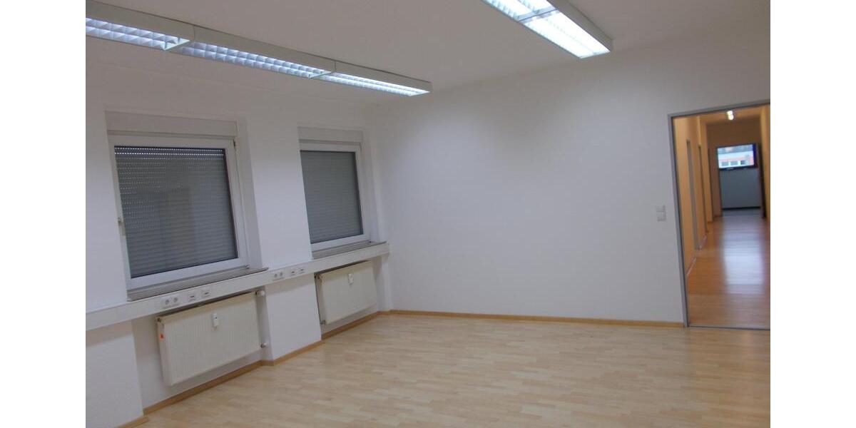Prima Büroräume in Neu-Ulm ab 2026 zu vermieten zimmer