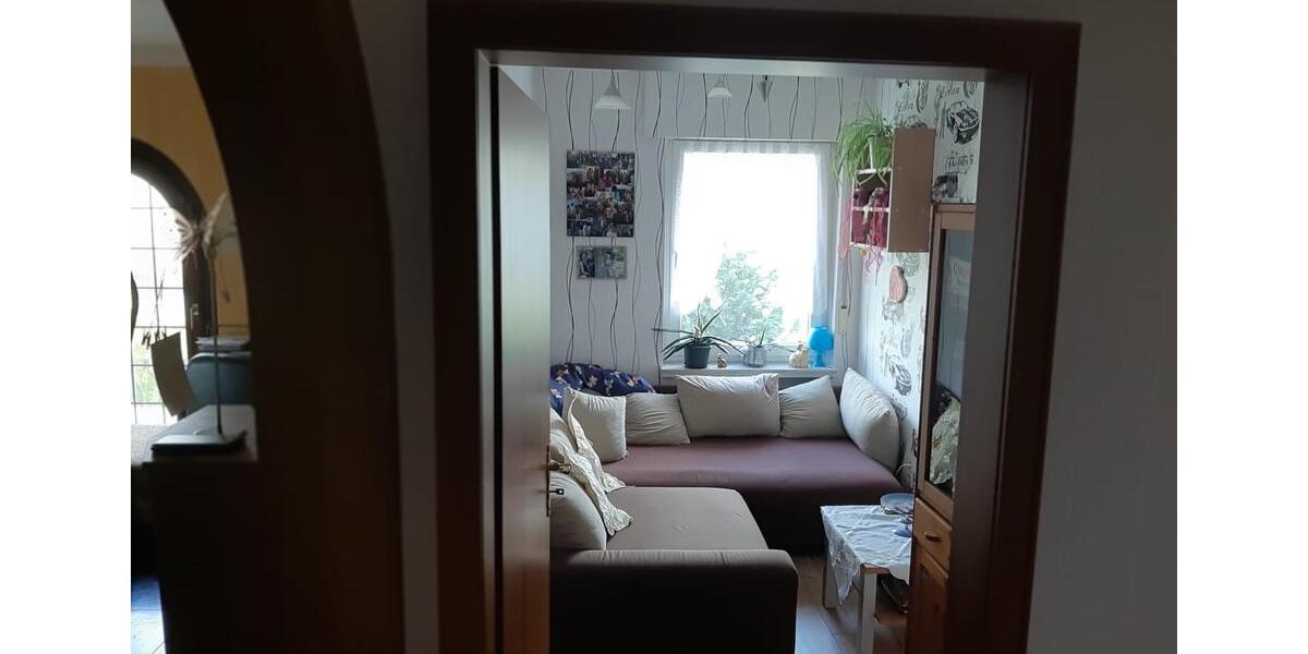 Villa Rinteln - 5 Zimmer, 258 m&sup2;, 1.850&euro; | Angebot:25986835