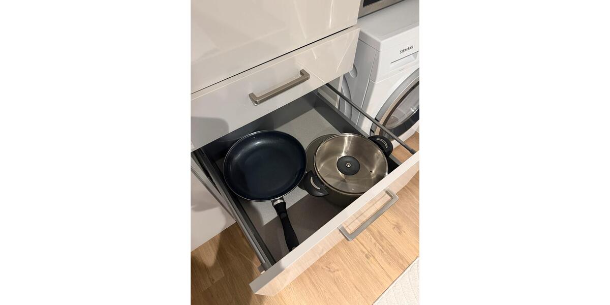 Wohnen auf Zeit Darmstadt - 1.5 Zimmer, 42 m&sup2;, 1.500&euro; | Angebot:25280803