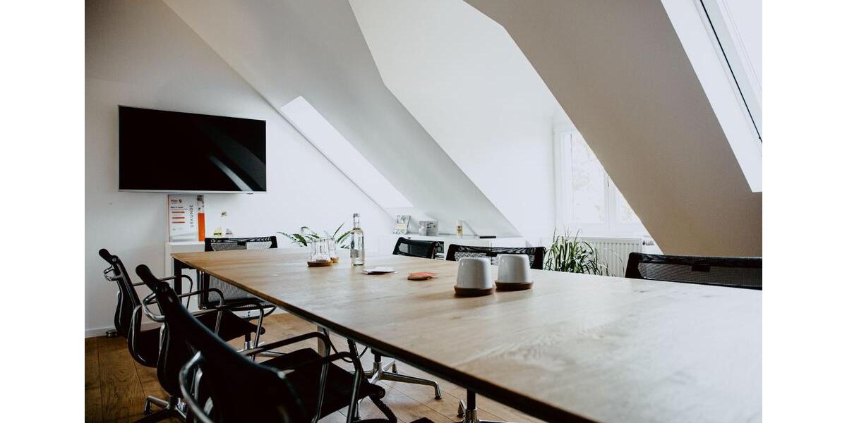 BÜRO – 235 m² – EXKLUSIV – HISTORISCHER CHARME – 6 RÄUME – EINBAUKÜCHE – 1A-LAGE IM HBF Witten – PARKETT – GLASWÄNDE – opt. STELLPLÄTZE zimmer