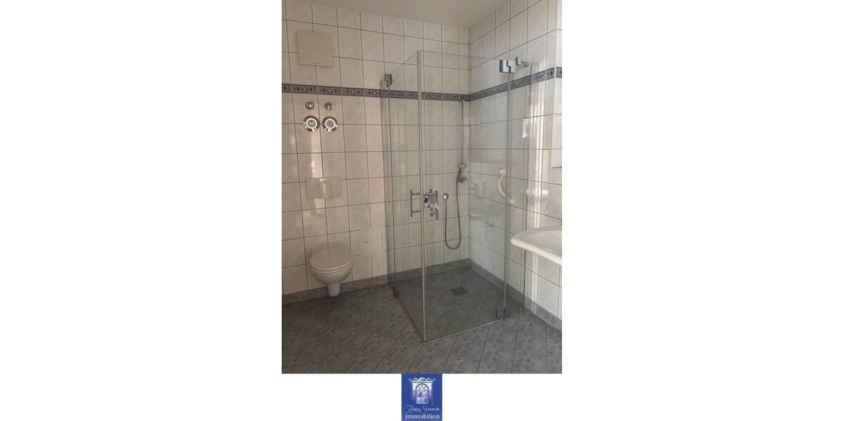 Etagenwohnung Radebeul - 2 Zimmer, 49 m&sup2;, 499&euro; | Angebot:26843727