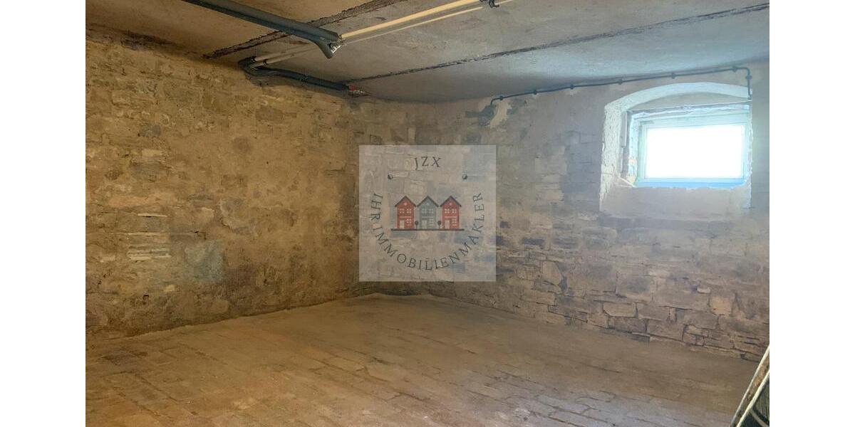 Etagenwohnung Staßfurt Atzendorf - 5 Zimmer, 135 m&sup2;, 950&euro; | Angebot:20304624