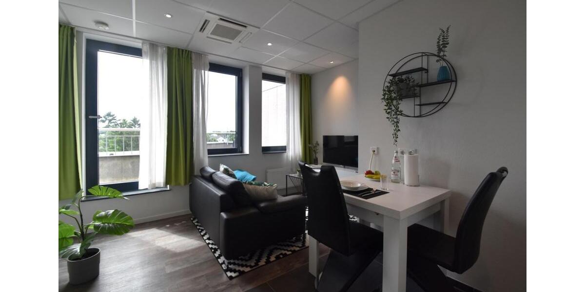 Einfamilienhaus Frankfurt am Main Niederrad - 1 Zimmer, 30 m&sup2;, 1.695&euro; | Angebot:17040101