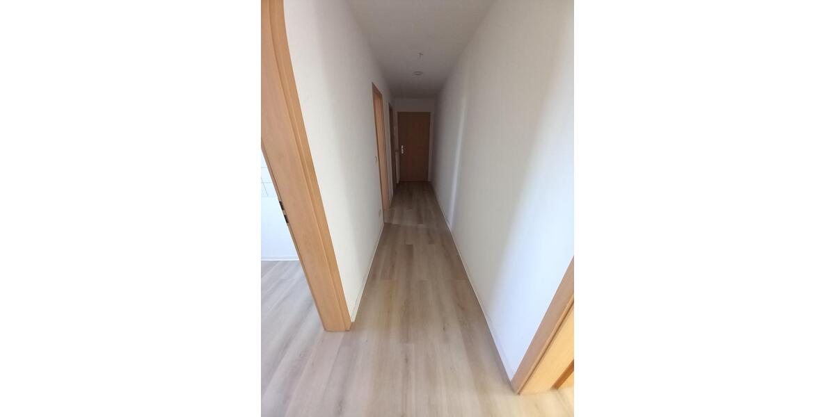 Dachgeschoßwohnung Ballenstedt - 2 Zimmer, 52 m&sup2;, 350&euro; | Angebot:23116736