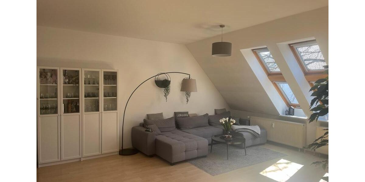 Etagenwohnung Celle Bostel - 2.5 Zimmer, 115 m&sup2;, 975&euro; | Angebot:26031901