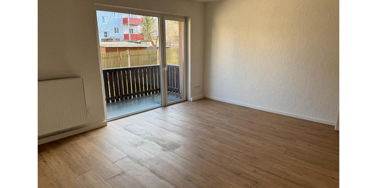 Etagenwohnung Hof Altstadt - 4 Zimmer, 90 m&sup2;, 670&euro; | Angebot:26580909