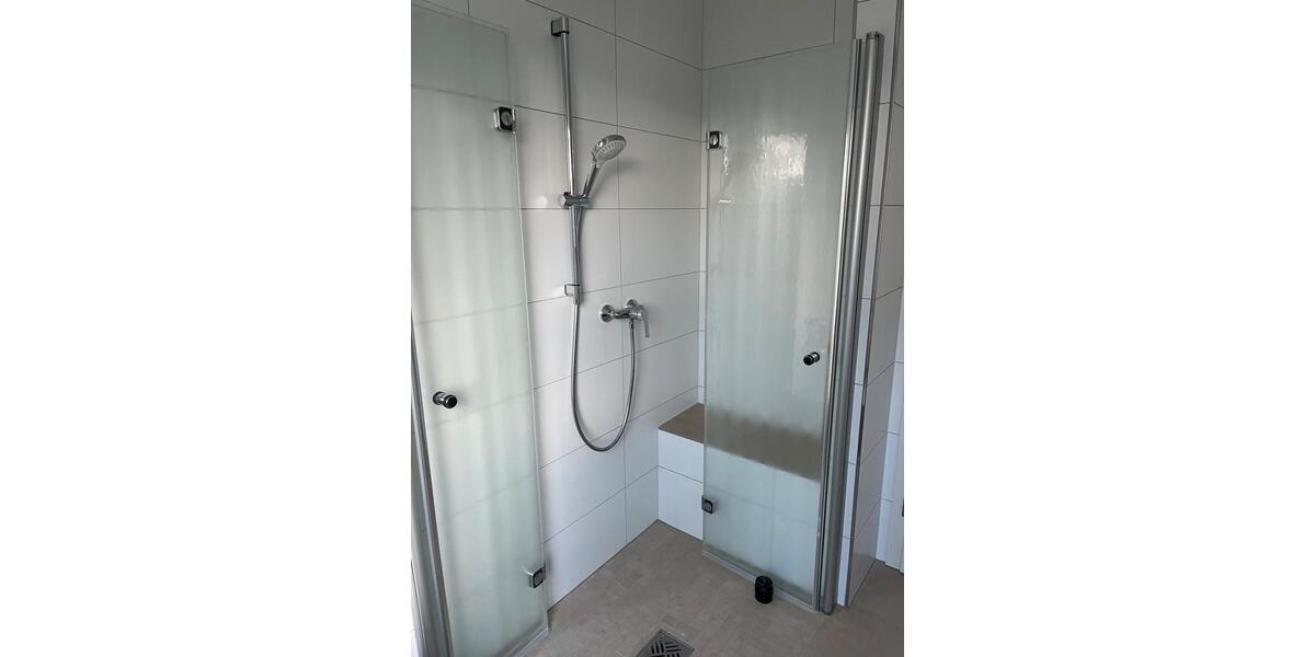 Erdgeschoßwohnung Grafenrheinfeld - 4 Zimmer, 127 m&sup2;, 1.450&euro; | Angebot:26025712