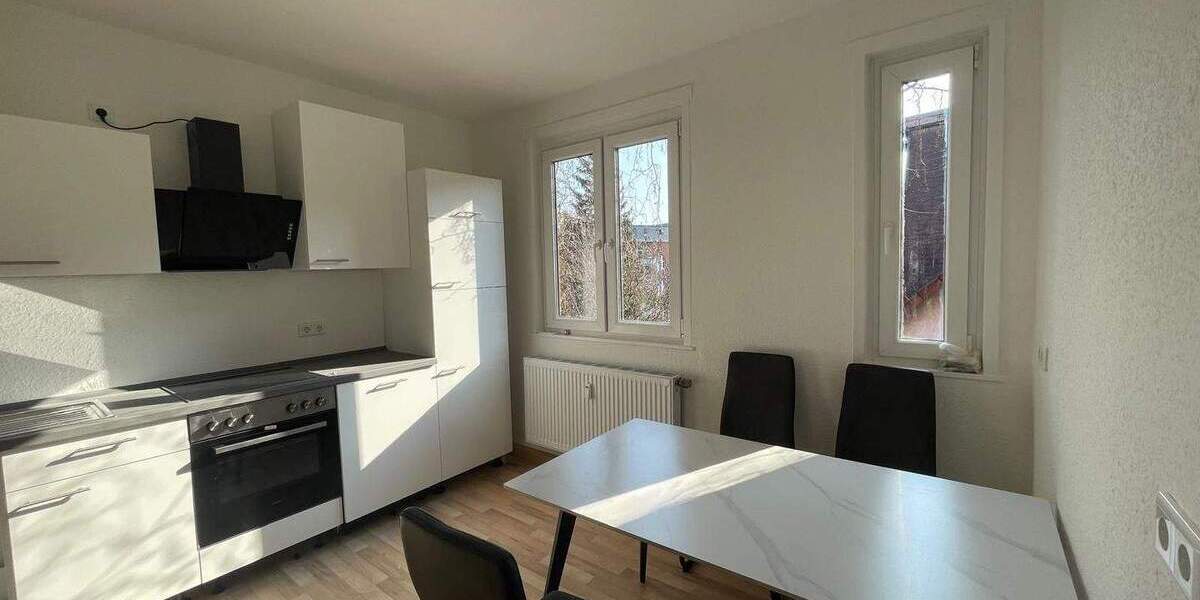 Etagenwohnung Jena West - 4 Zimmer, 90 m&sup2;, 1.272&euro; | Angebot:25731271