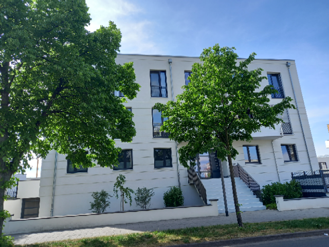 Etagenwohnung Zwenkau - 3 Zimmer, 108 m&sup2;, 1.499&euro; | Angebot:26270931