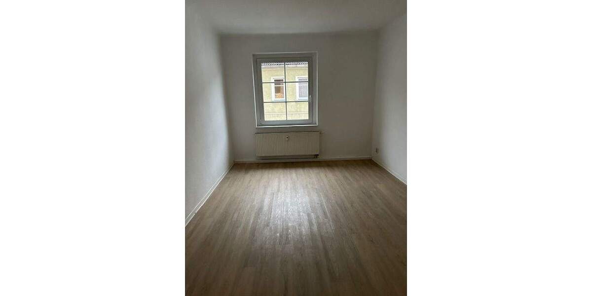 Etagenwohnung Strehla - 5 Zimmer, 93 m&sup2;, 610&euro; | Angebot:25688436