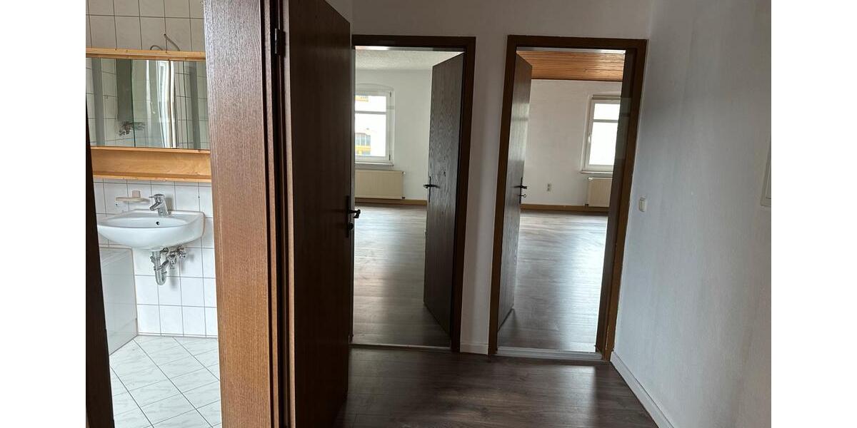 Etagenwohnung Auma-Weidatal Weidatal - 3 Zimmer, 90 m&sup2;, 710&euro; | Angebot:26484591