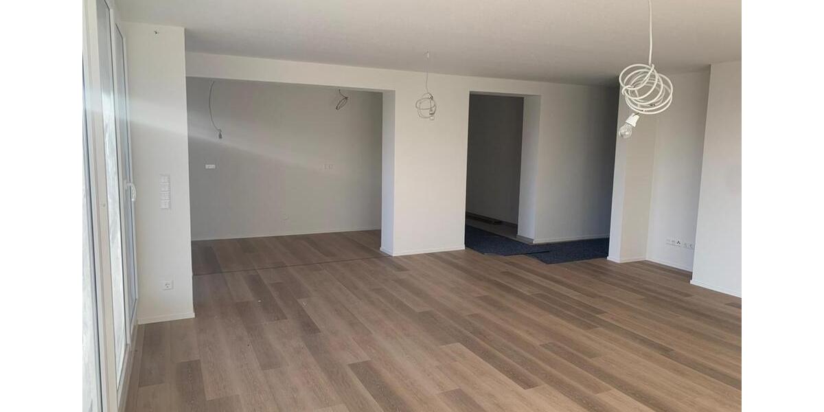 Etagenwohnung Rot am See - 3 Zimmer, 100 m&sup2;, 1.050&euro; | Angebot:23728307