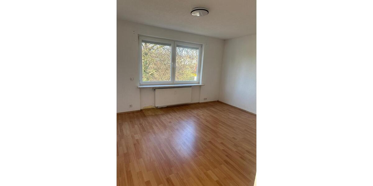 Etagenwohnung Göppingen - 3 Zimmer, 97 m&sup2;, 1.100&euro; | Angebot:24506821