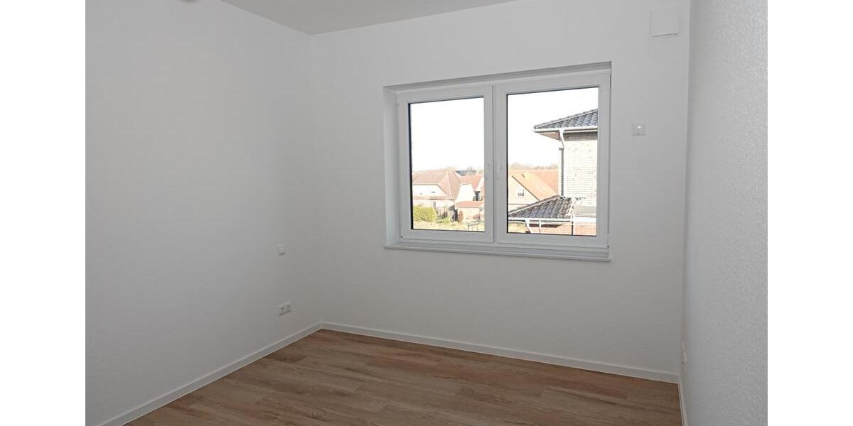 Dachgeschoßwohnung Wiesmoor - 3 Zimmer, 72 m&sup2;, 830&euro; | Angebot:24862206