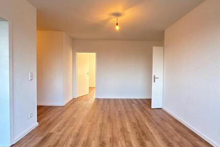 Wohnung Gütersloh - 3 Zimmer, 77 m&sup2;, 660&euro; | Angebot:25131720