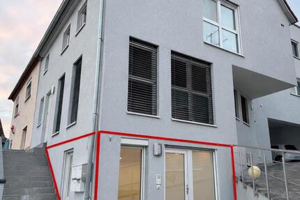 Attraktive GewerbeflächeLaden in zentraler Lage von Estenfeld zimmer