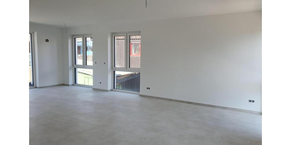 Etagenwohnung Roßdorf - 3 Zimmer, 98 m&sup2;, 1.690&euro; | Angebot:26320771