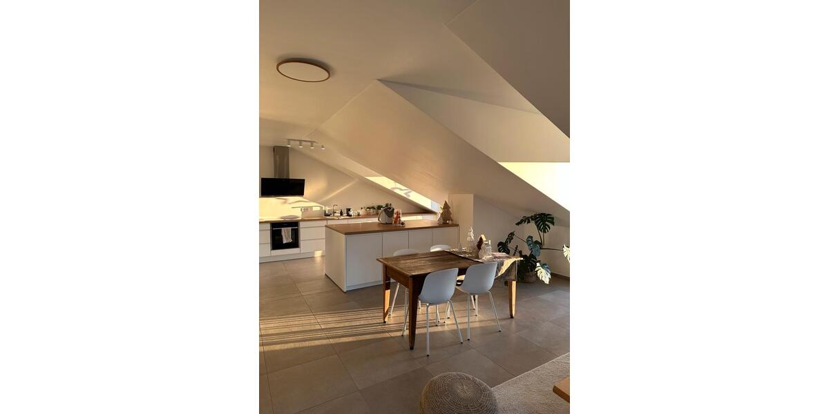 Dachgeschoßwohnung Bitburg - 3 Zimmer, 104 m&sup2;, 1.270&euro; | Angebot:25952477