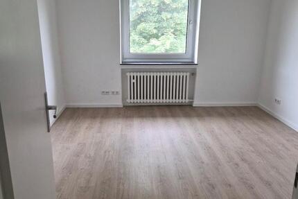Wohnung Clausthal-Zellerfeld Zellerfeld - 4 Zimmer, 90 m&sup2;, 450&euro; | Angebot:25875808