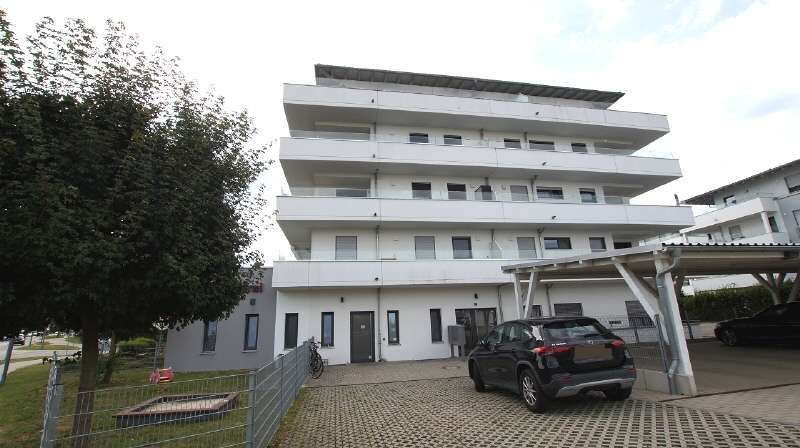 Etagenwohnung Straubing - 2 Zimmer, 68 m&sup2;, 735&euro; | Angebot:27004248