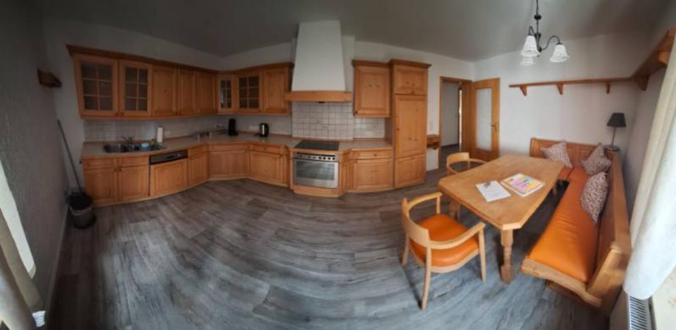 Etagenwohnung Bad Sobernheim - 2 Zimmer, 76 m&sup2;, 820&euro; | Angebot:24637231