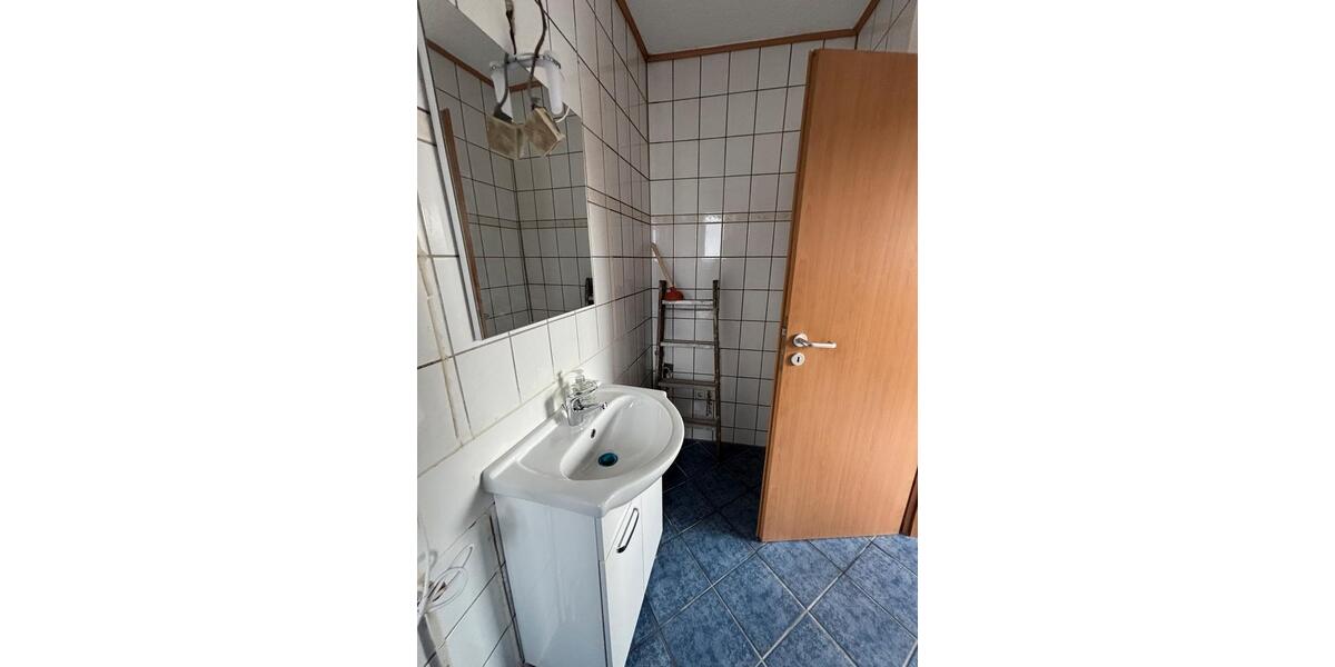 Etagenwohnung Edingen-Neckarhausen Neckarhausen - 2 Zimmer, 56 m&sup2;, 650&euro; | Angebot:25886756