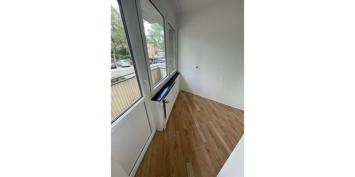 Etagenwohnung Wilhelmshaven Innenstadt - 2 Zimmer, 67 m&sup2;, 399&euro; | Angebot:25775004