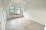 Schöne DG Wohnung mit wunderschönem Ausblick zimmer