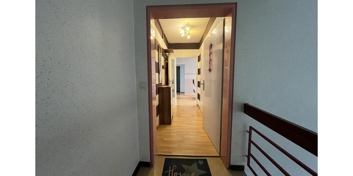 Etagenwohnung Hannover Herrenhausen-Stöcken - 4 Zimmer, 88 m&sup2;, 1.050&euro; | Angebot:26441409