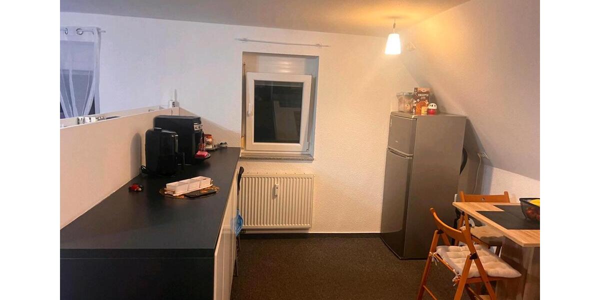 Dachgeschoßwohnung Nufringen - 49 Zimmer, 50 m&sup2;, 1.100&euro; | Angebot:24633377